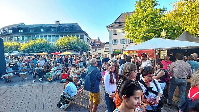 Buntes Treiben beim diesjährigen Abendmarkt.