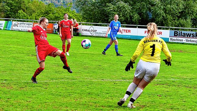 Bild 23: SC Niederhof/Binzgen feiert ersten Sieg beim 4:3 gegen den Hegauer FV II &ndash; und wir haben Bilder!