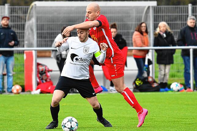 Bild 3: SV Herten muss mit 1:1 beim FC Wallbach zufrieden sein &ndash; und wir haben Bilder!