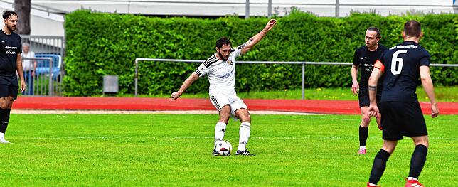 Bild 33: SG FC Wehr/Brennet siegt 8:0 gegen die U23 des SV 08 Laufenburg – und wir haben Bilder!