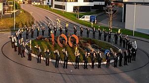 Die Mitglieder des Musikvereins Birndorf freuen sich auf die bevorstehenden Jubiläumskonzerte anlässlich ihres 100-jährigen Bestehens. ...