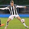 Er beißt sich durch: Der angeschlagene Laufenburger Emanuel Esser zeigte beim 3:0-Sieg seiner Mannschaft beim SV Kirchzarten eine gute ...