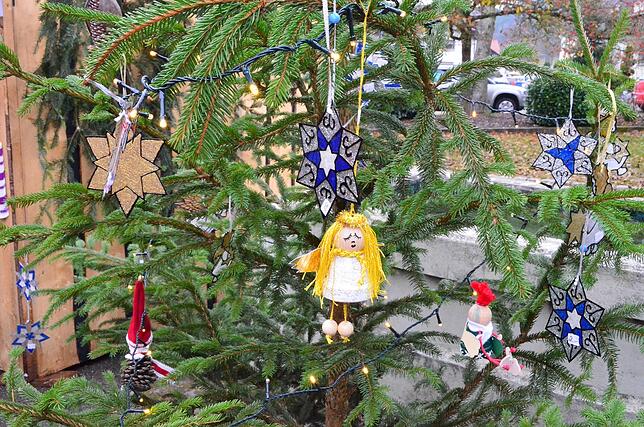 Bild 3: Bilder vom 24. Heudorfer Christkindlemarkt
