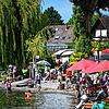 Urlauber am Campingplatz auf der Reichenau. Aber, wo kommen die eigentlich alle her?