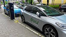 Singen bekommt sechs neue Schnellladestationen für E-Autos in der Innenstadt. Unser Bild zeigt die Ladestation für Autos eines ...