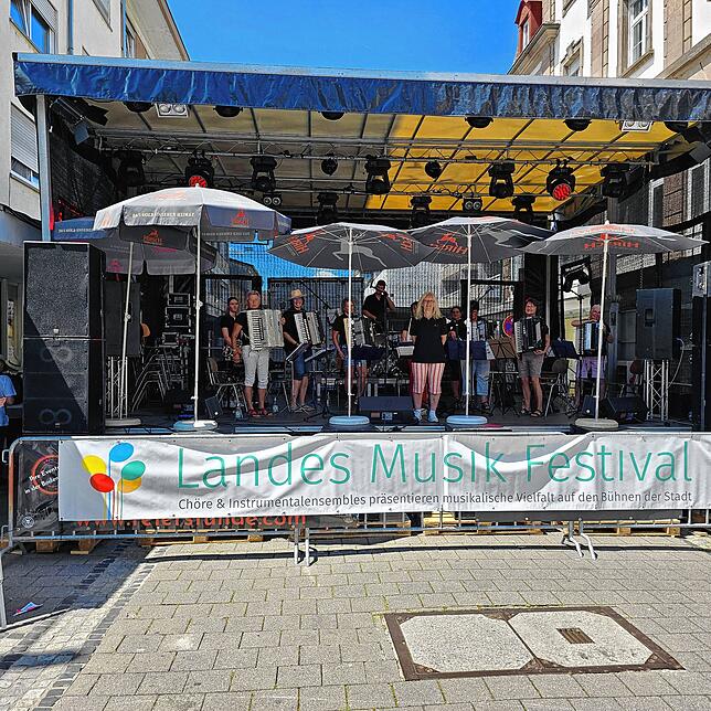 Der Harmoikaverein Vöhrenbach war auch zu Gast beim Landesmusikfestival in Singen am Hohentwiel.