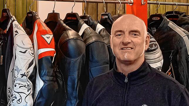 Nach fast 40 Jahren ist Schluss: Christian Schmid hört als Einzelhändler auf. Für den Moto-Shop-Konstanz hat er einen Nachfolger gefunden.