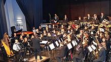 Einen musikalischen Höhepunkt bietet die Stadtmusik mit ihrem Neujahrskonzert.