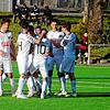 Da kommt Freude auf! Die Spieler der Villinger U 21 bejubeln das 2:0 im Verbandsliga-Spitzenduell gegen Teningen. Am Ende siegten die ...