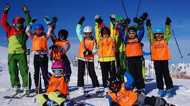 Der Ski-Club Buchhorn bietet Ausfahrten an, unter anderem zum Golm im Montafon. Bilder: Skiclubs/Tourist-Infos