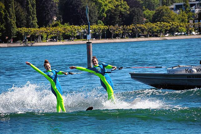Bild 6: Spektakulär! Die besten Fotos der Wasserski-Show im Konstanzer Trichter