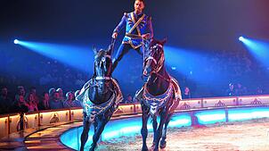 Bild : Die Manege ist eröffnet! Bilder vom Premierenabend des Circus Krone in Konstanz