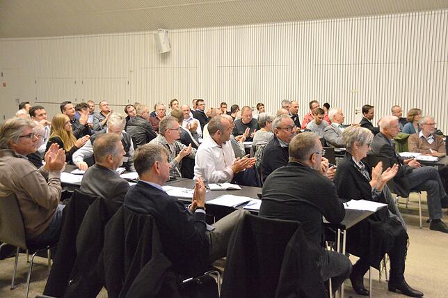 Mitglieder der Regionalkonferenz Jura Ost, die in der Stadthalle Laufenburg tagte.