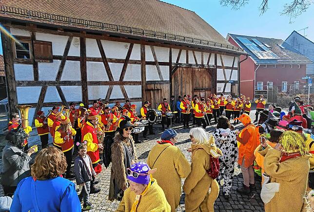 Bild 4: Bilder vom Rathaussturm in Liggeringen