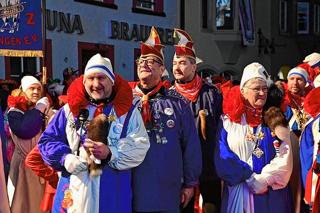 Bild 6: Villinger Fasnet wird mit Feuerwerk am Bickentor begrüßt