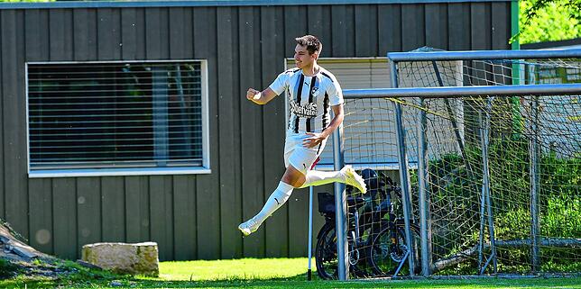 Bild 35: SV Blau-Weiß Murg besiegt den FC Wittlingen mit 4:3 – und wir haben Bilder!