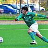 Einen Schritt voraus: Kapitän Leon Boos (links, gegen Lukas Gaßmann) und der FC Zell agierten beim 3:1 gegen den SV Buch eiskalt, trafen ...