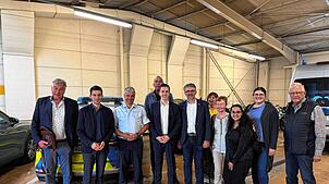 Mitglieder der CDU, Stadträte und OB Martin Gruner besuchten das Polizeirevier Waldshut. Revierleiter Stephan Frei (Dritter v. l.) stand ...