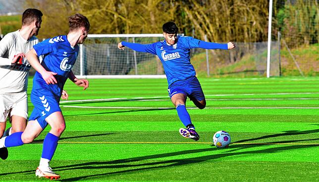 Bild 8: FC Erzingen unterliegt den SF Schliengen mit 2:4 &ndash; und wir haben Bilder!