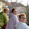 Rosemarie Bernadotte und ihre Kinder Nele und Max auf dem Balkon ihrer Konstanzer Mietwohnung. &bdquo;Im Sommer war das hier mein ...
