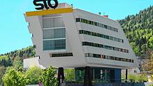 1997: Das Sto-Schiff war Mitte der 1990er Jahre ein architektonisches Zeichen für moderne und attraktive Industriebauten.