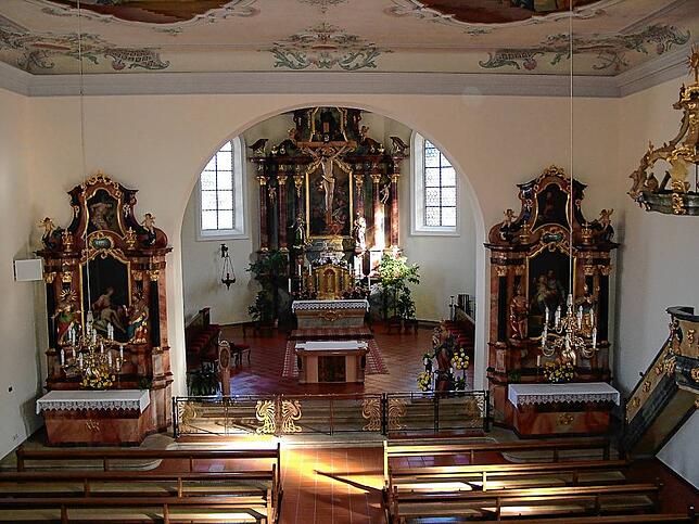 Eine ungewohnte Leere wird auch über die Festtage das Bild der Kirchen bestimmen. Allerdings stehen alle Gotteshäuser für das ...