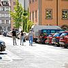 Am gestrigen Sonntag auf dem Konstanzer Stephansplatz: Immer wieder fuhren Autos herum und suchten vergeblich nach einem Parkplatz. Der ...