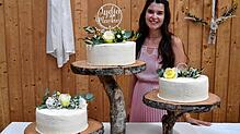 Nina Reichles bislang größtes Backprojekt war eine dreiteilige Hochzeitstorte. &bdquo;Eine Torte muss nicht nur schmecken, sondern auch ...