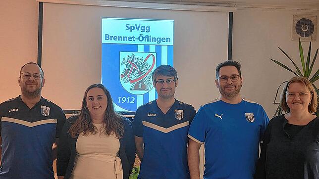 Neue Jugendleitung (von links): Jürgen Mentele, Daniela Mentele, Diego Di Nunzio, Piero Marchiano und Tanja Marchiano. Foto: Bastian Mentele