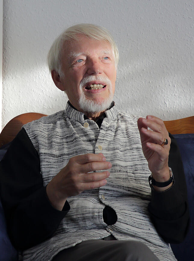 Der Ägyptologe Jan Assmann sieht im Aufkommen des Monotheismus den Beginn der Religionskriege.