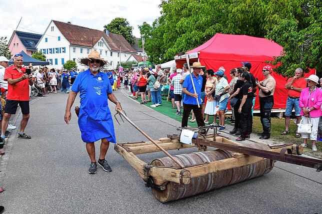 Bild 1: Beste Stimmung! Bilder zu den 54. Rosentagen Nöggenschwiel