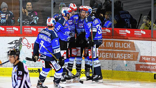 Die Wild Wings hatten im letzten Heimspiel der Saison noch einmal Grund zum Jubeln. Sie schlugen die Augsburger Panther souverän mit ...