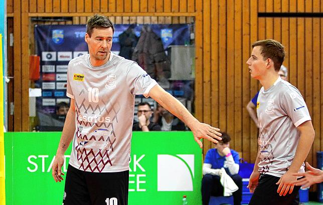 Bild 5: Jahresabschluss bei den Volleyballern des TSV Mimmenhausen. Wir haben die besten Bilder!