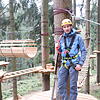Thomas Schwinlin ist dabei, mit großem Auwand seine Idee von einem Kletterwald am Bergsee zu realisieren. Ende Mai ist Eröffnung.
