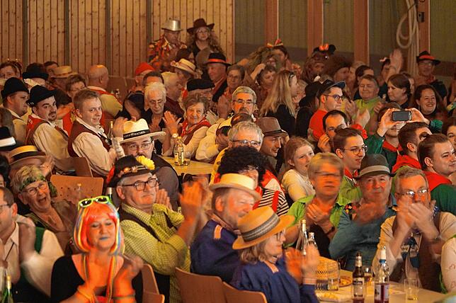 Bild 20: Die schönsten Bilder der 57. Bunten Palette des Narrenvereins Kamelia Tengen