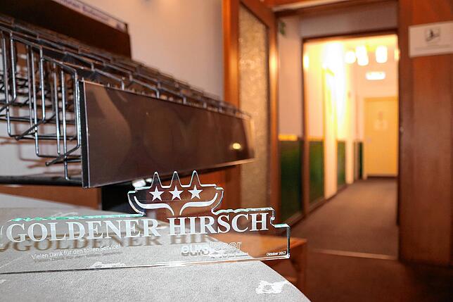 Der Eingangsbereich des ehemaligen Hotels.