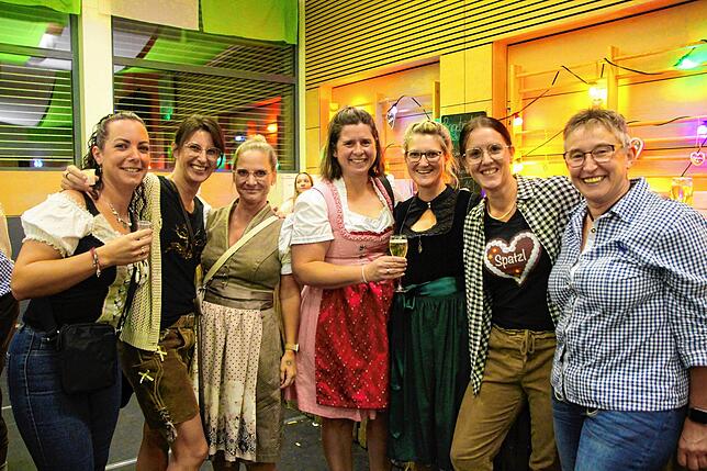 Bild 18: Bilder vom OktoBär-Fest des MV Horheim am Freitag