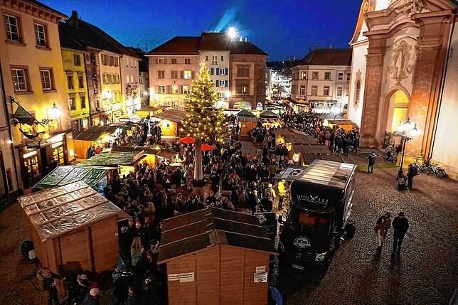 Der Weihnachtsmarkt in Bad Säckingen ist eine feste Konstante im Veranstaltungskalender der Trompeterstadt.