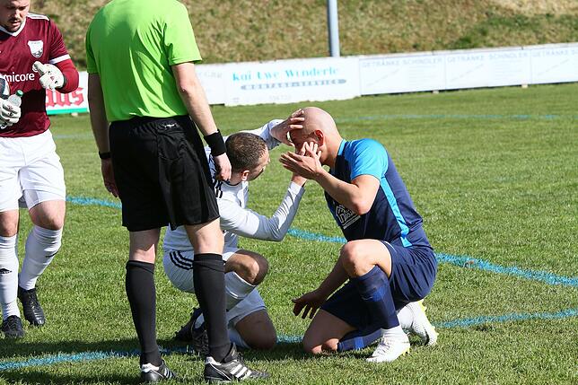 Bild 5: Die Spvgg. Brennet-Öflingen besiegt den FC Wehr mit 3:2 – und wir haben die Bilder