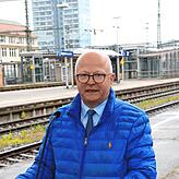 „Heute taufen wir den modernen IC 2 auf den Namen „Hegau“ und bringen damit diese wunderschöne Region quasi auf die Schiene und zu den ...
