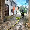 Als die Tengener Feuerwehr in der Altstadt eintraf, züngelten bereits Flammen aus der Haustüre des Einfamilienhauses.