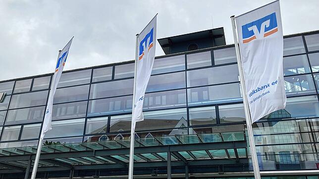 Wind in den Segeln oder steife Brise? Der Jahresabschluss der Volksbank Offenburg und Villingen bringt teilweise überraschende Ergebnisse.