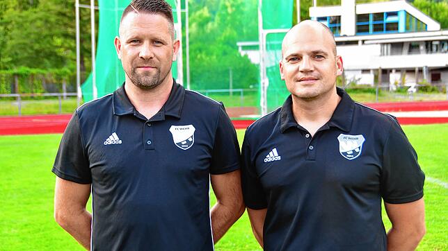 Es passt: Die Arbeit von Urs Keser (links) und Sascha Dreher wird bei der SG FC Wehr-Brennet sehr geschätzt. Die Verlängerung für die ...