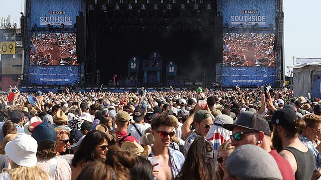 Beim Southside 2023 treten 80 nationale und internationale Bands und Solo-Musiker auf. Line-up, Timetable und Headliner für das ...