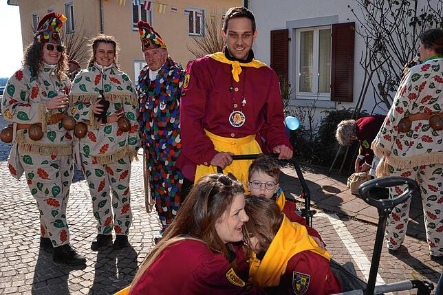 Bild 7: Narrensprung 2025 begeistert viele Narren zur Fasnacht
