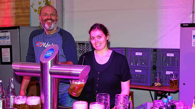 Bild 25: Fassanstich beim Deutsch-Schweizer Oktoberfest