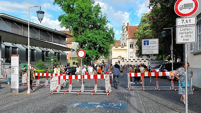 Die Sicherheitsauflagen für den Gassenfreitag im Mai 2025 (Foto) wurden verschärft. Trotzdem fühlen sich manche in Konstanz nicht ...