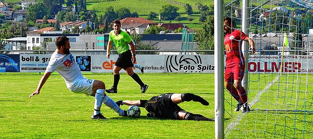 Bild 20: FC Erzingen bezwingt den FC Wallbach deutlich &ndash; und wir haben die Bilder!