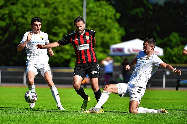 Bild 2: FSV Rheinfelden gewinnt beim SV 08 Laufenburg mit 3:1 &ndash; und wir haben Bilder!