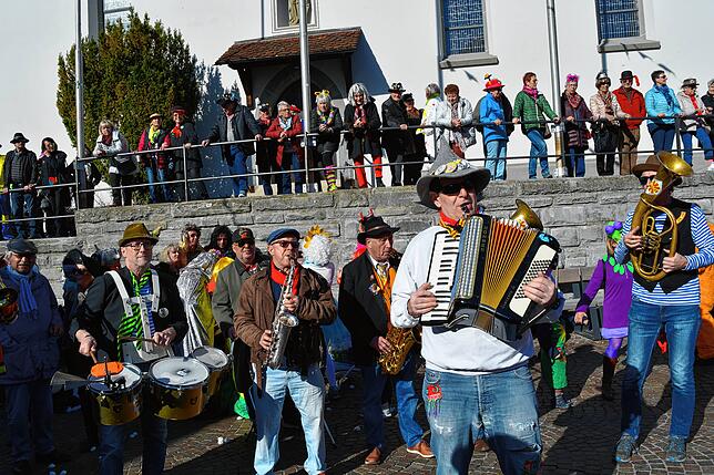 Bild 36: &bdquo;Markdorf total verruckt&ldquo;: Hier gibt es die Bilder der Straßenfasnet am Rosenmontag